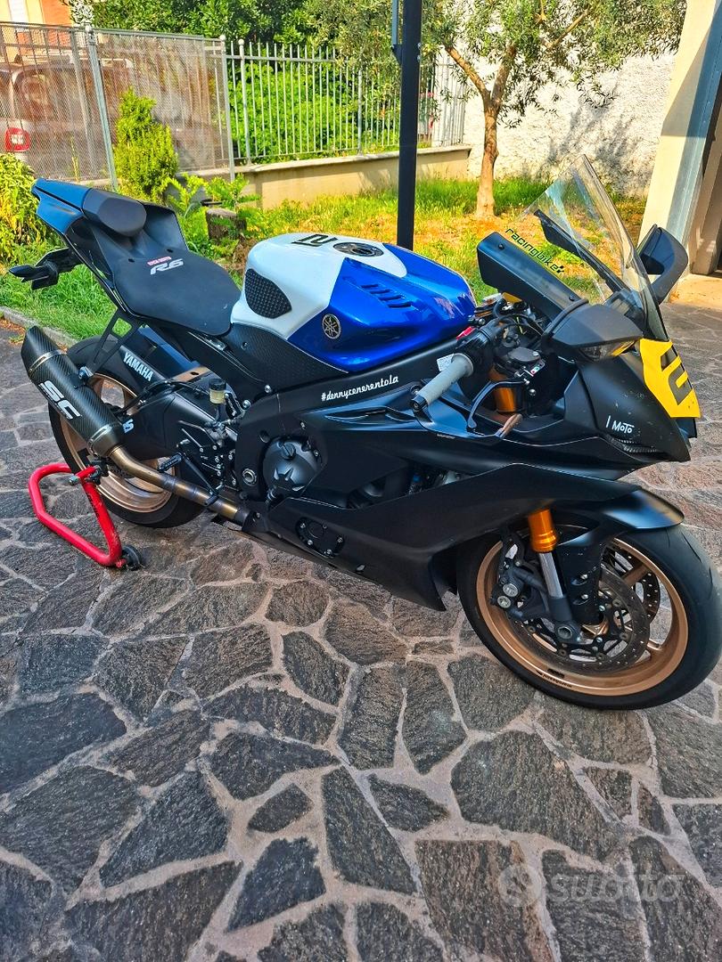 Yamaha YZF R6 2018 Moto e Scooter In vendita a Pesaro e Urbino