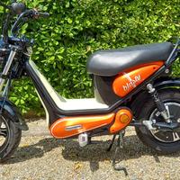 Scooter elettrico nuovo anche per camper
