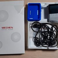 Mp3 con schermo accompagnato con fili e cuffie 