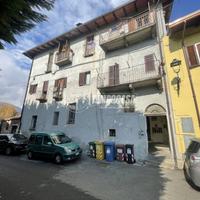 ALLOGGIO IN BIFAMILIARE