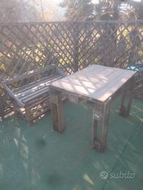 Tavoli con pallet