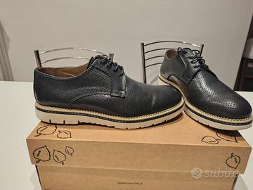Scarpe taglia 42 Roberto Della Croce