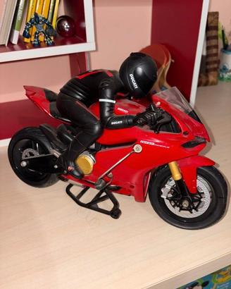 moto radiocomandata Upriser Ducati Panigale V4 S.