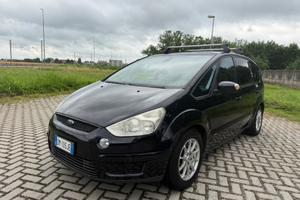 Ford S-Max 2.5 220CV Titanium