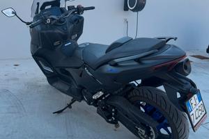 Yamaha Tmax 560 anno 2024