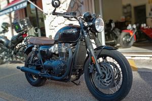 Triumph Bonneville T120 Black Edition