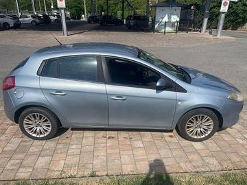 FIAT BRAVO 1.9 MULTIJET 8V.(120cv)