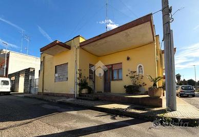 CASA INDIPENDENTE A LECCE