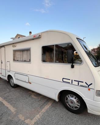 Motorhome compatto MIRAGE CITY 2.8idTD