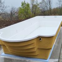 Piscina a Scale Romane Mt 10,30 x 3,65 H 1,50