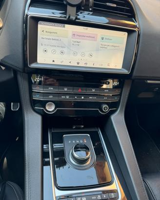 Jaguar f pace