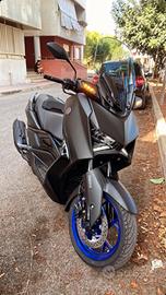 Yamaha xmax 125