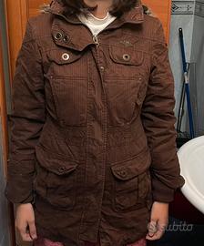 Parka da donna marrone con cappuccio