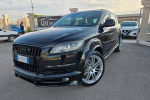 Audi Q7 3.0 V6 TDI 233CV quattro tiptronic