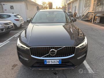 Volvo XC60 B5 AWD Ultimate Dark 2021
