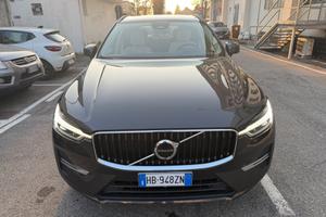 Volvo XC60 B5 AWD Ultimate Dark 2021