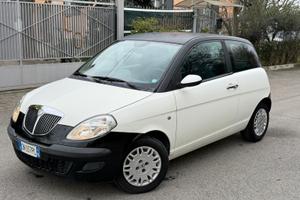Lancia Ypsilon 2005, benzina