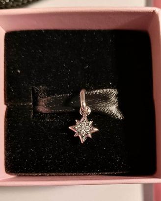 Charm Pandora