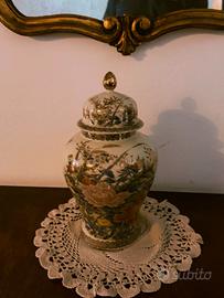 vaso con coperchio 