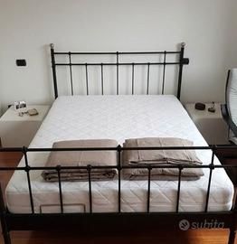 Struttura letto + doghe regolab+ materasso