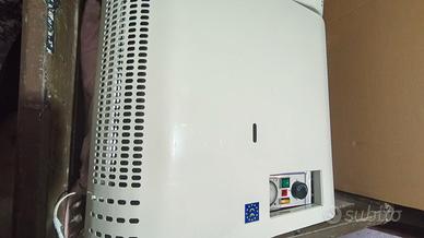 n.  4    termoconvettori a gas propano  da parete 