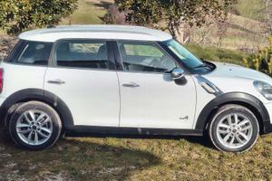 AUTO MINI COOPER  D COUNTRYMAN ALL4