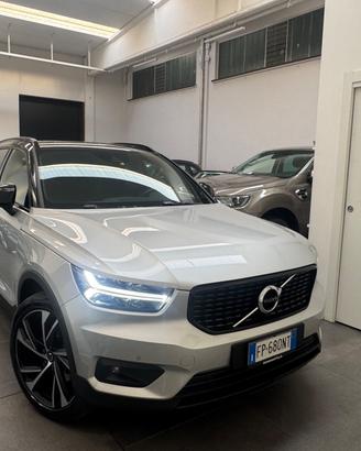 Volvo XC40 D4 AWD Geartronic R-design Full Optiona