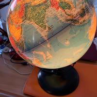 Mappamondo Fisico/Politico luminoso