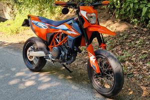 ktm 690 smcR 2023 A2