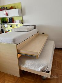 Letto a soppalco compreso di materassi