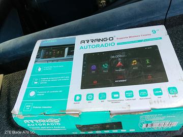 auto  radio nuovissima 