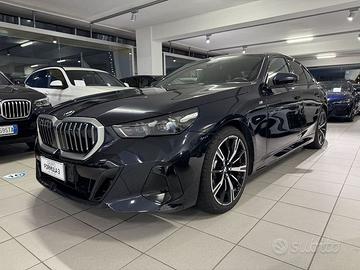 BMW Serie 5 520d 48V xDrive Msport