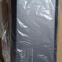 Inverter da 12 V a 220V.