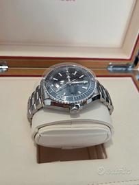 Omega Seamaster Planet Ocean 