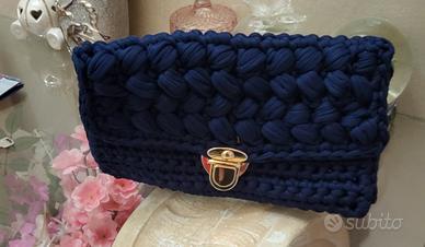 pochette elegante fatta a mano