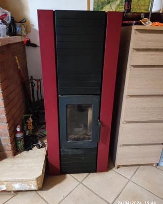 Stufa a pellet Palazzetti EcoFire Martina Idro 13 