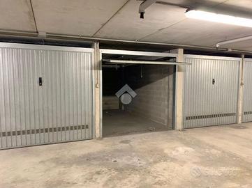 AUTORIMESSA A LUMEZZANE