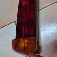 alfa 75 fanalino posteriore sx da riparare