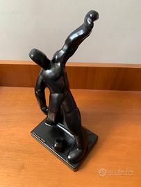 Statuina calciatore futurista Italia 90