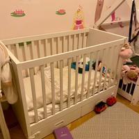 Lettino Ikea con cassetti e materasso