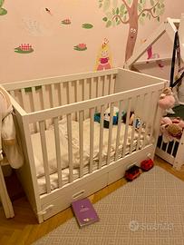 Lettino Ikea con cassetti e materasso