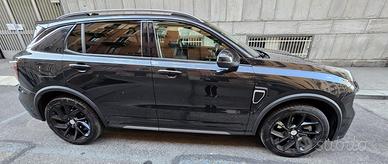 Lynk & Co 01 1.5 Ibrida Plug-In (261 CV) Nero Met.