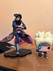 Action figure Itachi Uchiha e funko pop boruto