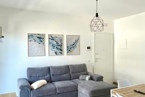 NUOVISSIMO -2 camere, 2 bagni, box auto incluso