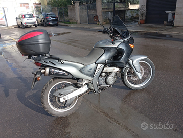 Moto Aprilia pegaso
