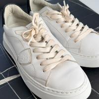 Philippe model medello temple