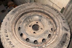 cerchioni in ferro r14 4 bulloni di fissaggio