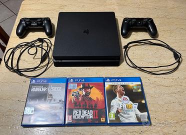 PlayStation 4 Slim + 2 controller + 3 giochi