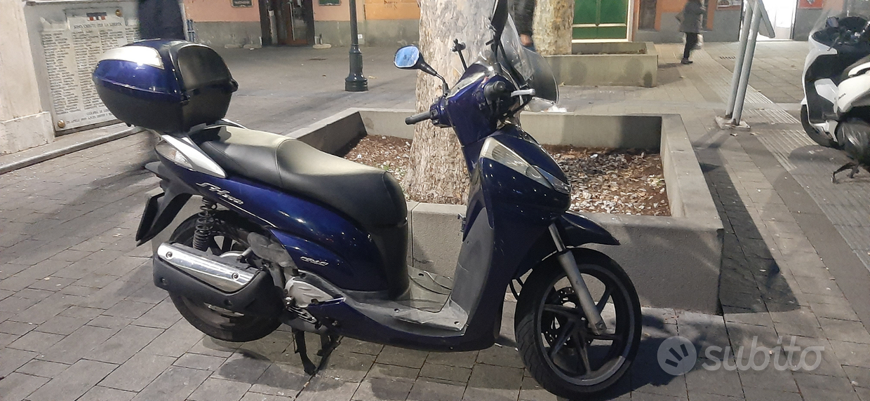 Honda SH 300 usata a bologna per € 4.100