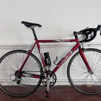 Bicicletta da corsa trek